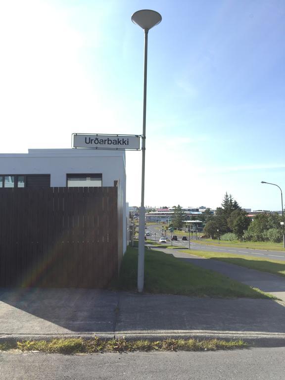 Ubak Guesthouse Reykjavík Exteriör bild